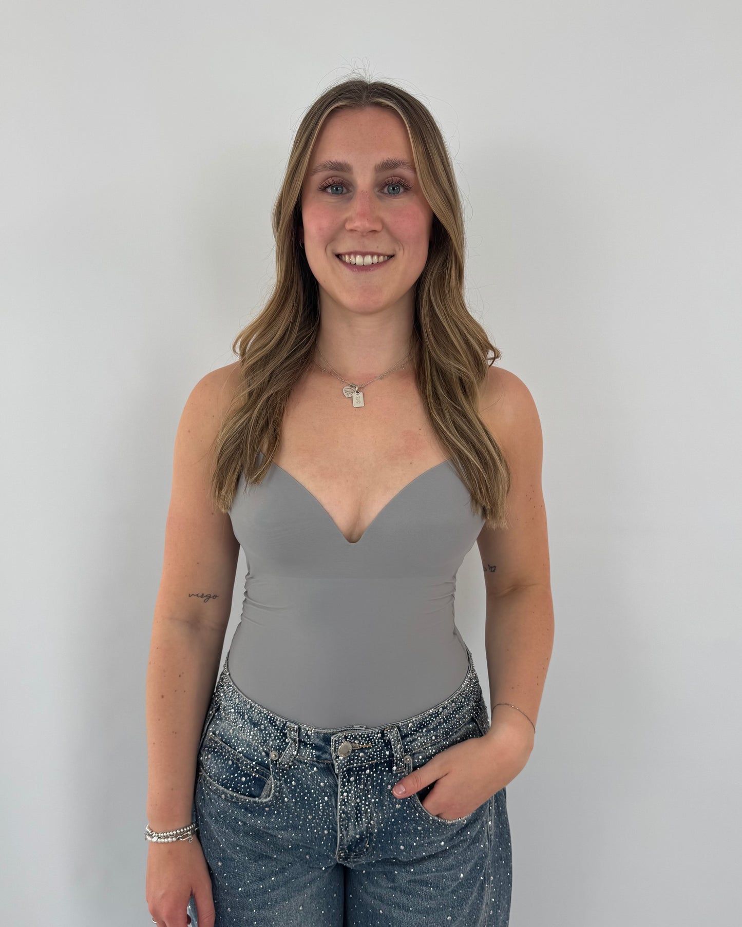 V-Neck Body - Grey