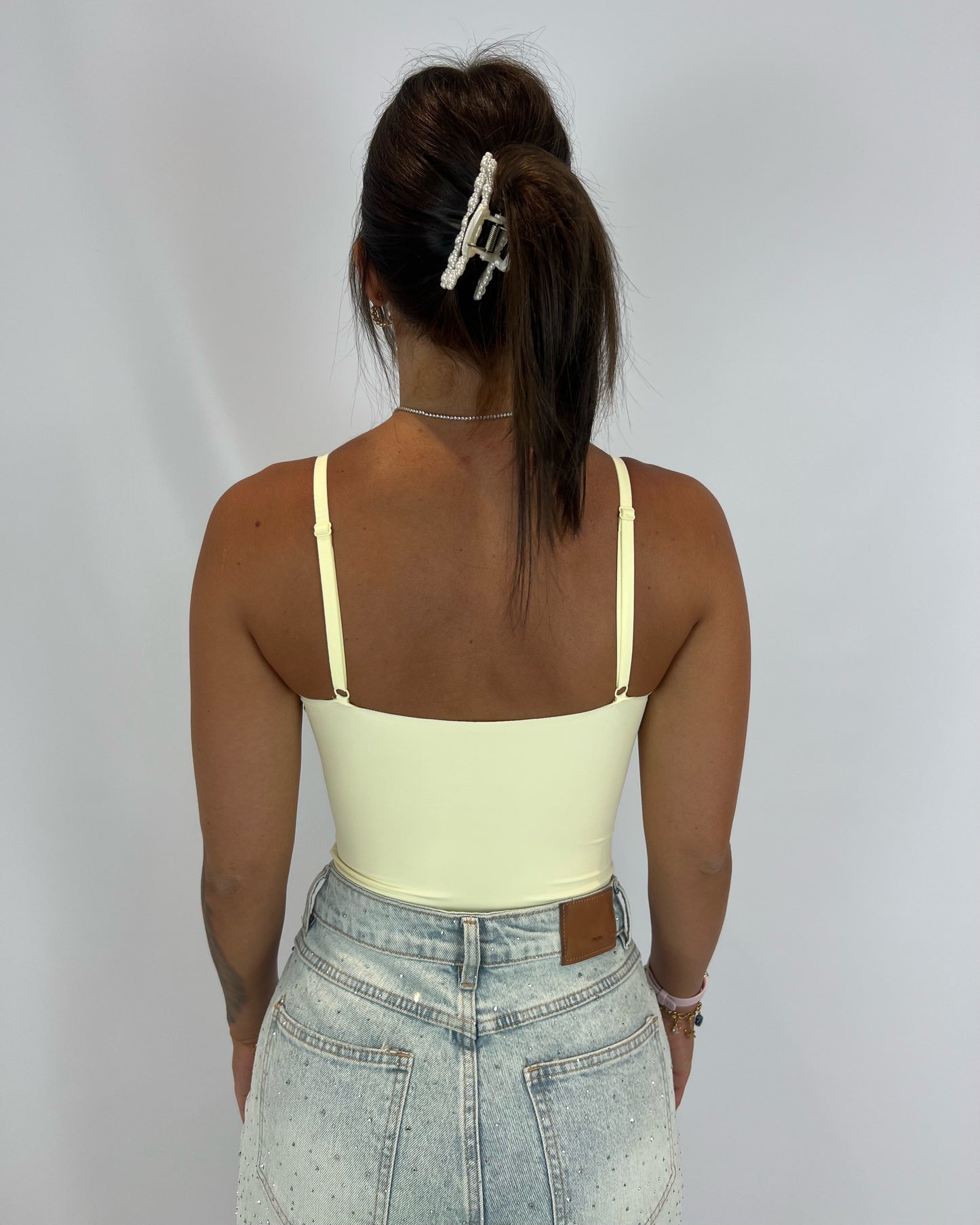 V-Neck Body