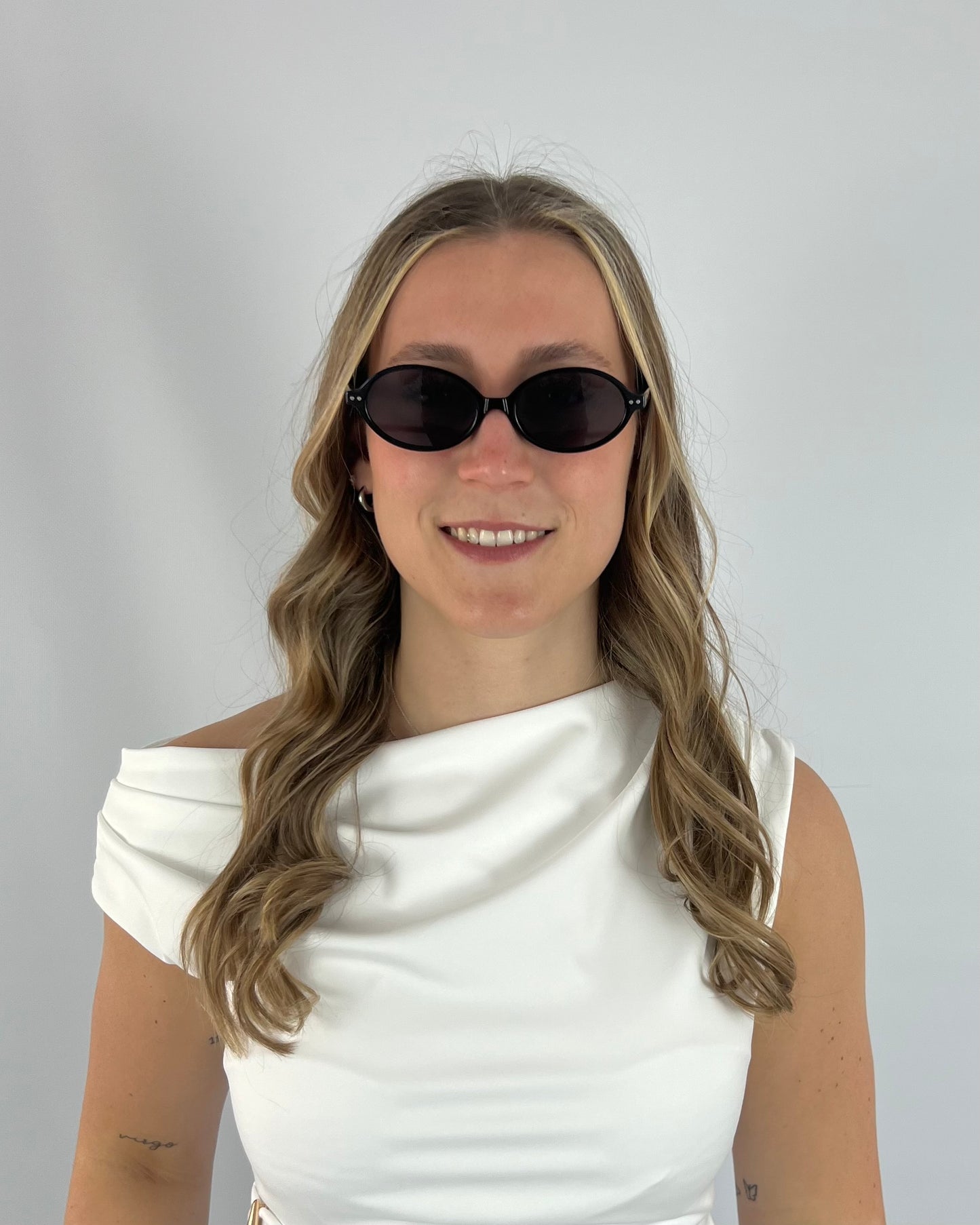 Oval Black Sunglasses