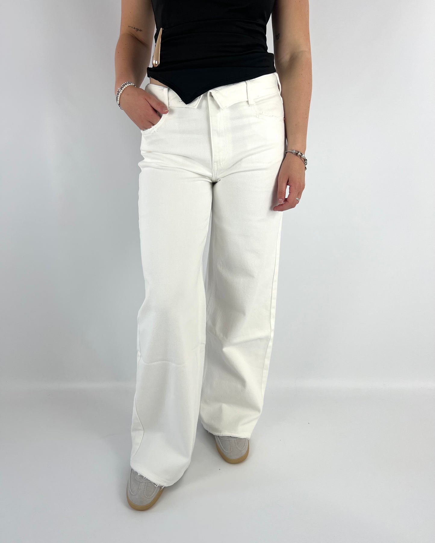 Folded Wide Leg Jeans - White